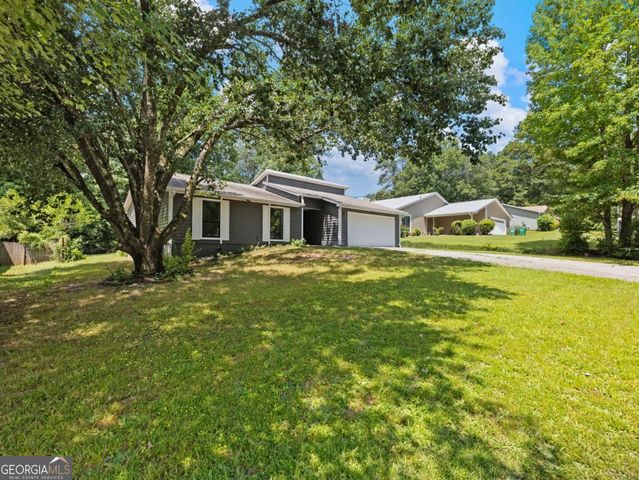 2645 Trotters Walk Trail, Snellville, GA 30078