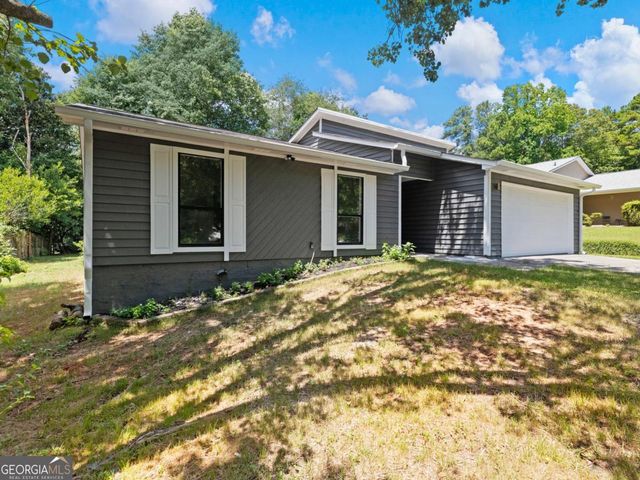 2645 Trotters Walk Trail, Snellville, GA 30078