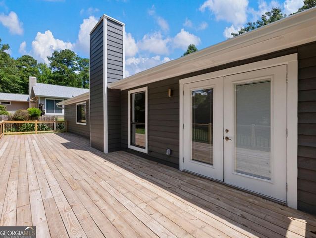 2645 Trotters Walk Trail, Snellville, GA 30078