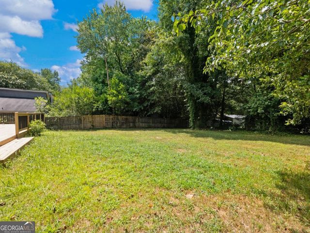 2645 Trotters Walk Trail, Snellville, GA 30078