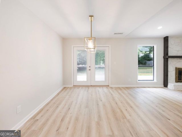 2645 Trotters Walk Trail, Snellville, GA 30078