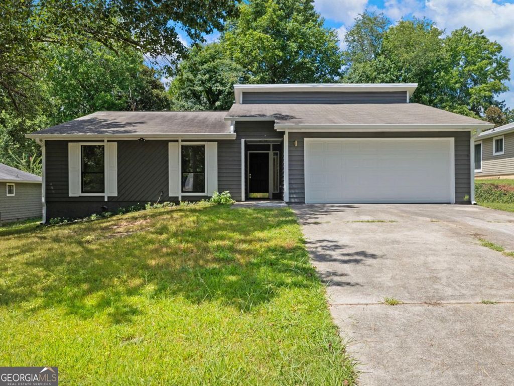 2645 Trotters Walk Trail, Snellville, GA 30078