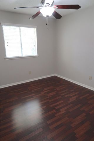 7507 Sunny Oaks Way, Houston, TX 77095