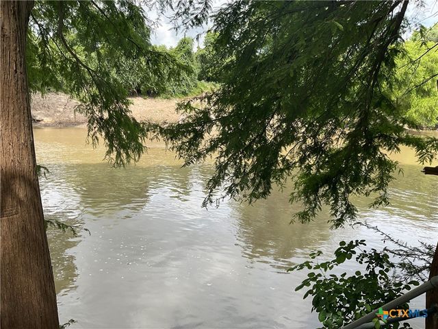 17377 Hwy 87, Nursery, TX 77976