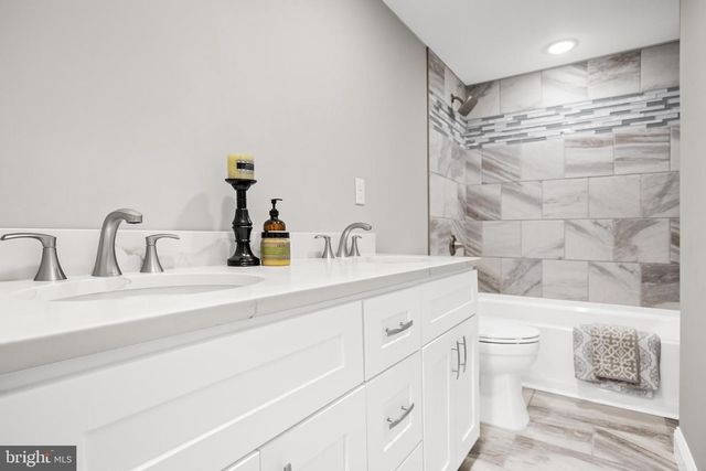 50 PINE ST, Mount Holly, NJ 08060