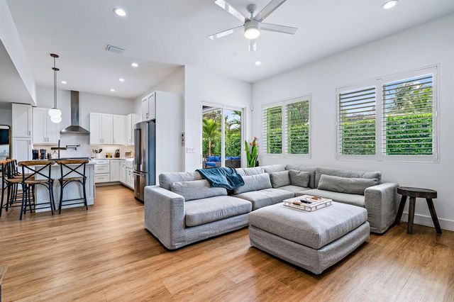 68 Azalea Circle, Jupiter, FL 33469