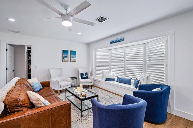 68 Azalea Circle, Jupiter, FL 33469