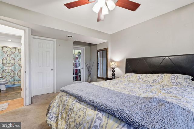 9 HARMONY RD, Levittown, PA 19056