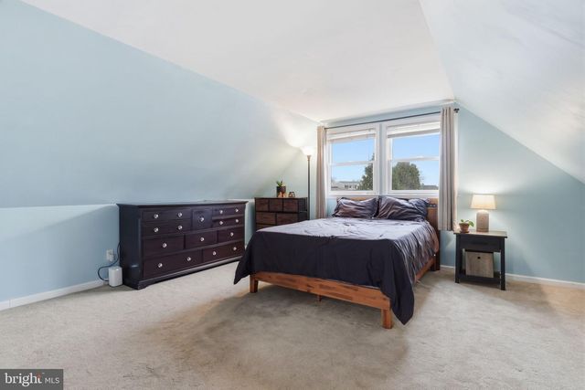 9 HARMONY RD, Levittown, PA 19056