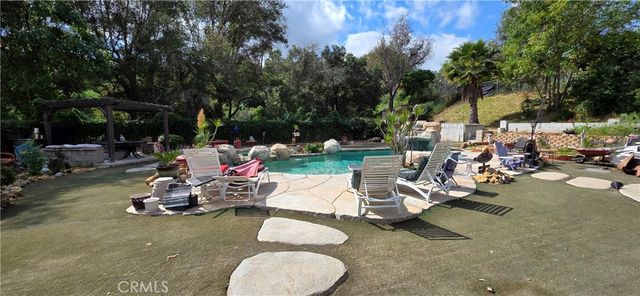 12 Franciscan Place, Phillips Ranch, CA 91766