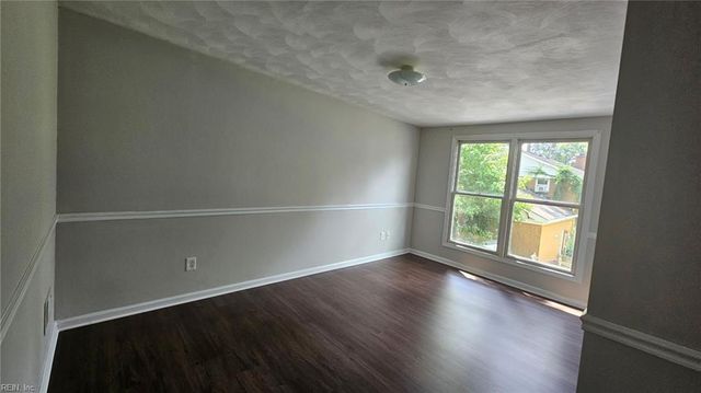 445 W Chickasaw RD, Virginia Beach, VA 23462