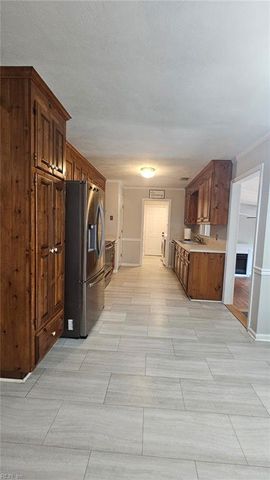445 W Chickasaw RD, Virginia Beach, VA 23462