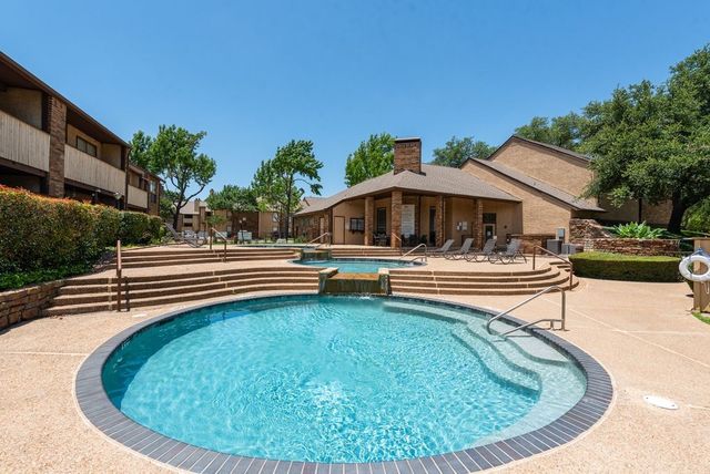2014 Willoughby Lane 4612, Arlington, TX 76011