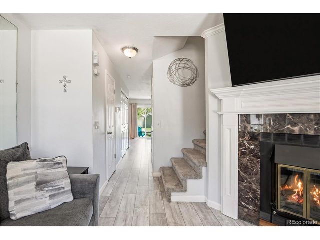 8805 W Floyd Ave, Lakewood, CO 80227