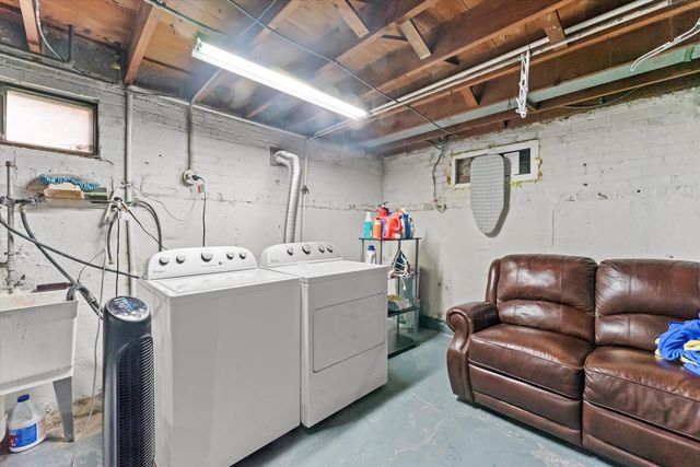 5139 S Narragansett Avenue, Chicago, IL 60638