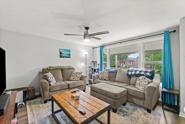 5139 S Narragansett Avenue, Chicago, IL 60638