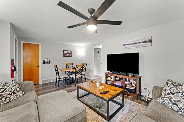 5139 S Narragansett Avenue, Chicago, IL 60638