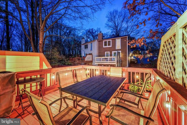 2180 WHISPERWOOD GLEN LN, Reston, VA 20191