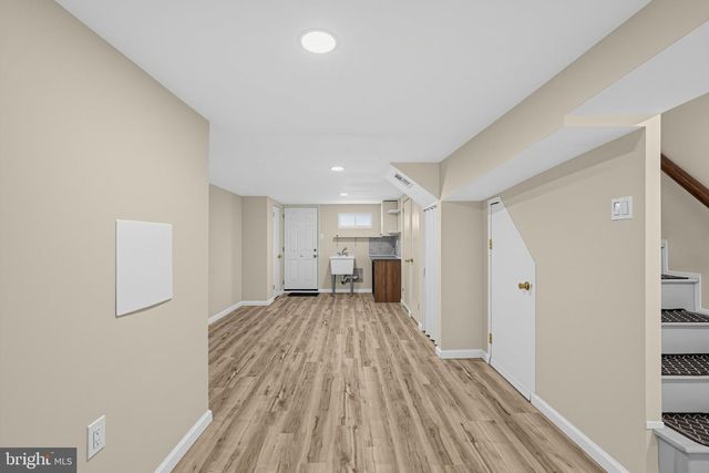 625 E SANGER ST, Philadelphia, PA 19120