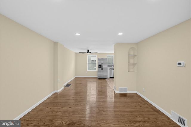625 E SANGER ST, Philadelphia, PA 19120