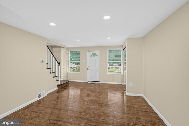 625 E SANGER ST, Philadelphia, PA 19120