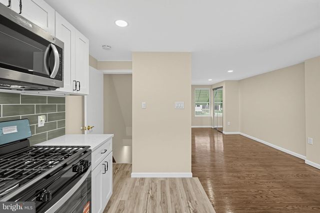 625 E SANGER ST, Philadelphia, PA 19120