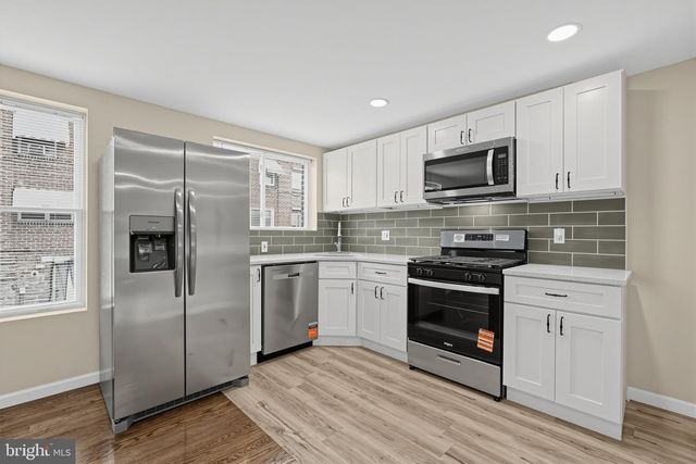 625 E SANGER ST, Philadelphia, PA 19120
