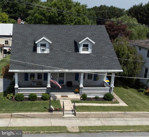 292 N LOCUST POINT RD, Mechanicsburg, PA 17050