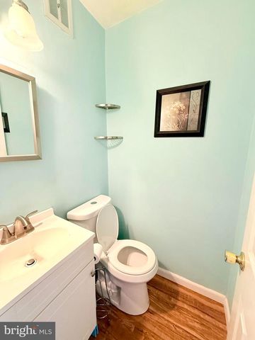 12004 SALINA PL, Philadelphia, PA 19154