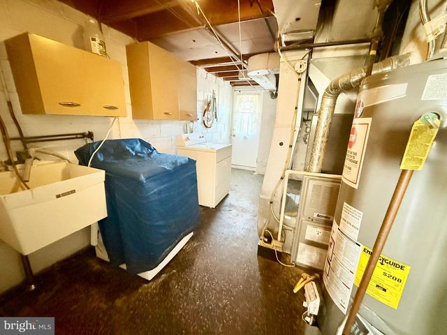 12004 SALINA PL, Philadelphia, PA 19154