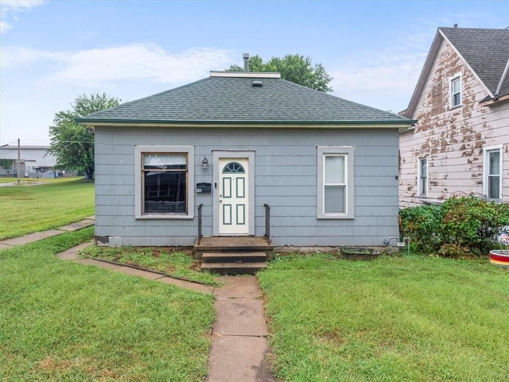 118 Alabama Street, St Joseph, MO 64504