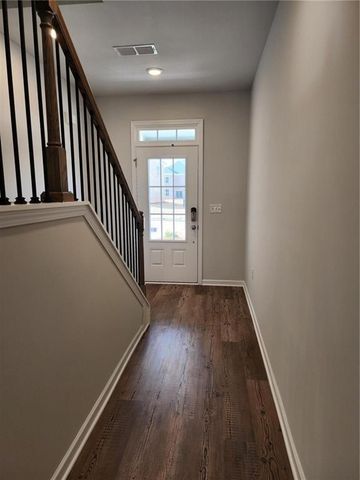 194 Green Love Lane, Grayson, GA 30017