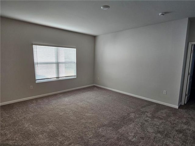 194 Green Love Lane, Grayson, GA 30017