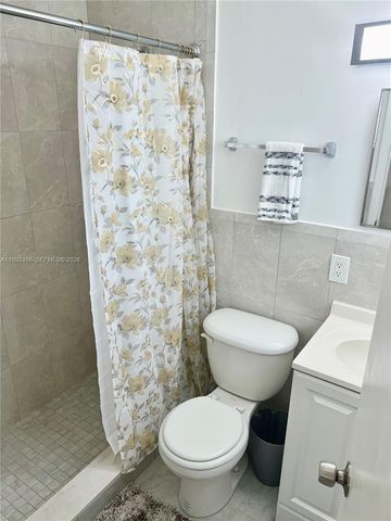 6301 SW 59th Pl, South Miami, FL 33143