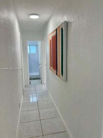 6301 SW 59th Pl, South Miami, FL 33143