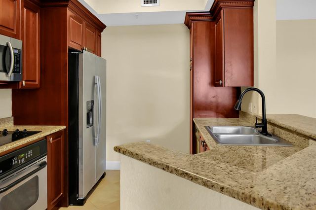 1690 Renaissance Commons Boulevard 1103, Boynton Beach, FL 33426