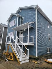 729 Potters Avenue, Providence, RI 02907