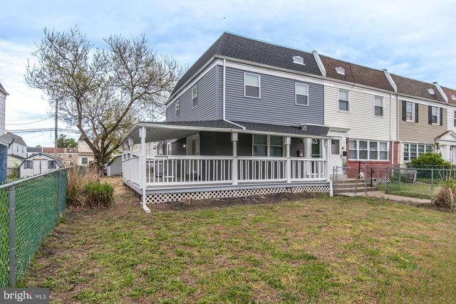 2410 LIBERATOR ST, Levittown, PA 19057