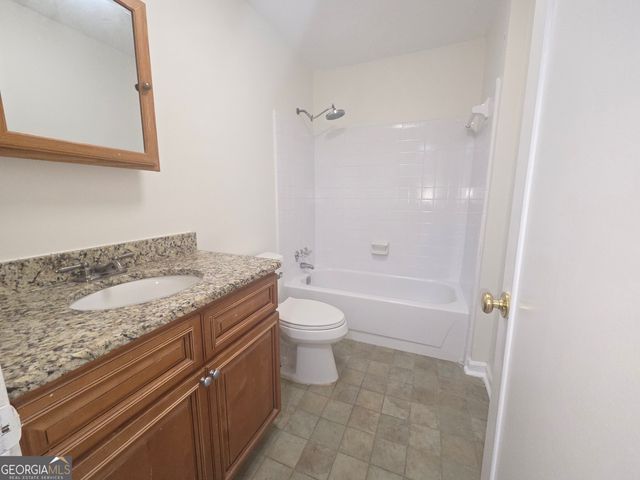 1201 Old Hammond Chase, Sandy Springs, GA 30350