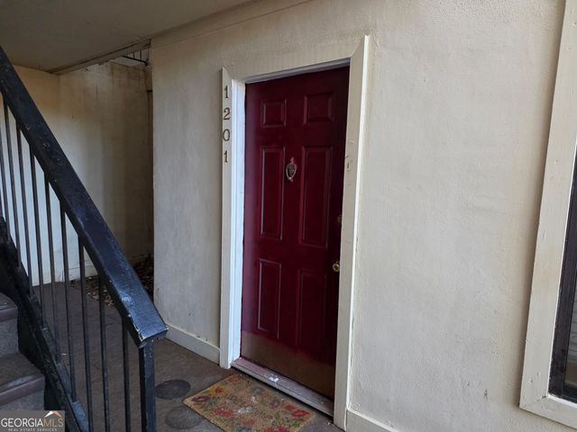 1201 Old Hammond Chase, Sandy Springs, GA 30350