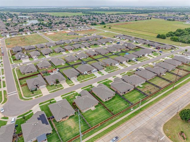 8509 NW 77th Street, Oklahoma City, OK 73132