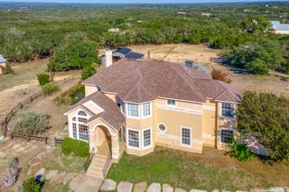 43 N FM 3351, Bergheim, TX 78004