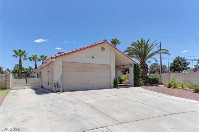 5701 Capitola Avenue, Las Vegas, NV 89108