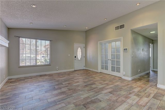 5701 Capitola Avenue, Las Vegas, NV 89108
