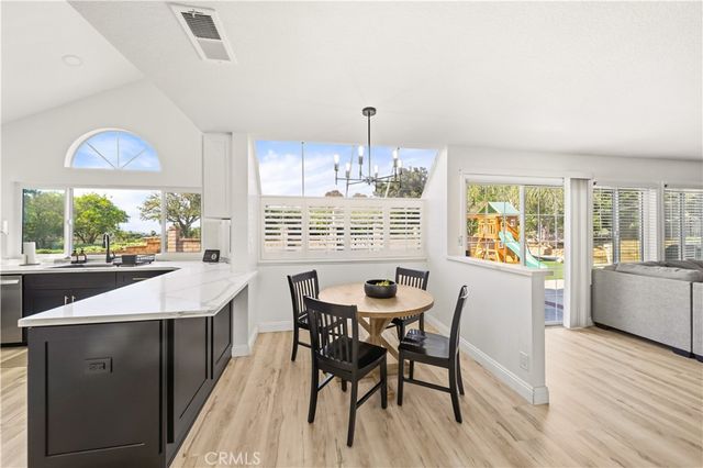 1901 Praed, Riverside, CA 92503