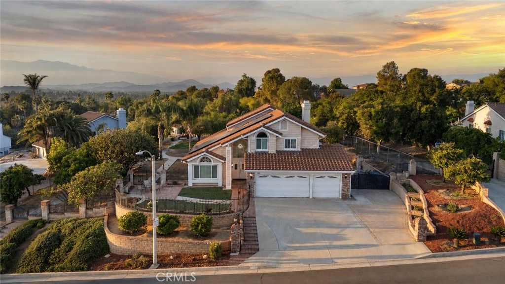 1901 Praed, Riverside, CA 92503