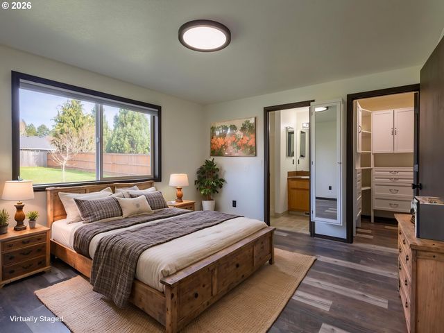 304 E WILSON St, Yacolt, WA 98675