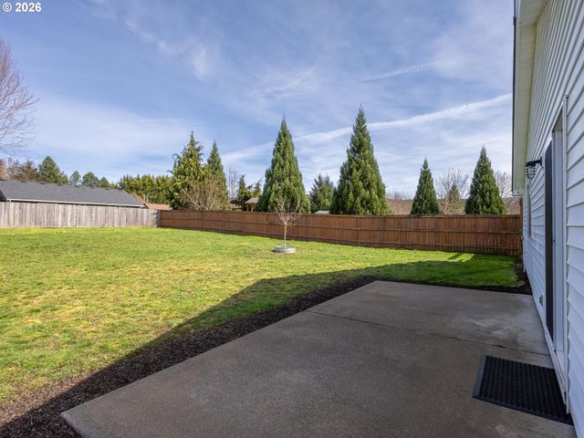 304 E WILSON St, Yacolt, WA 98675