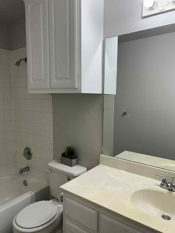 1512 Parkfield CIR, Round Rock, TX 78664