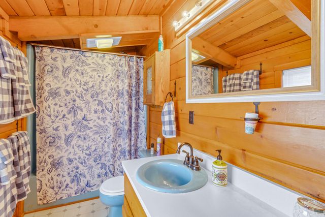 97 OVERLOOK LN, Burgess, VA 22432